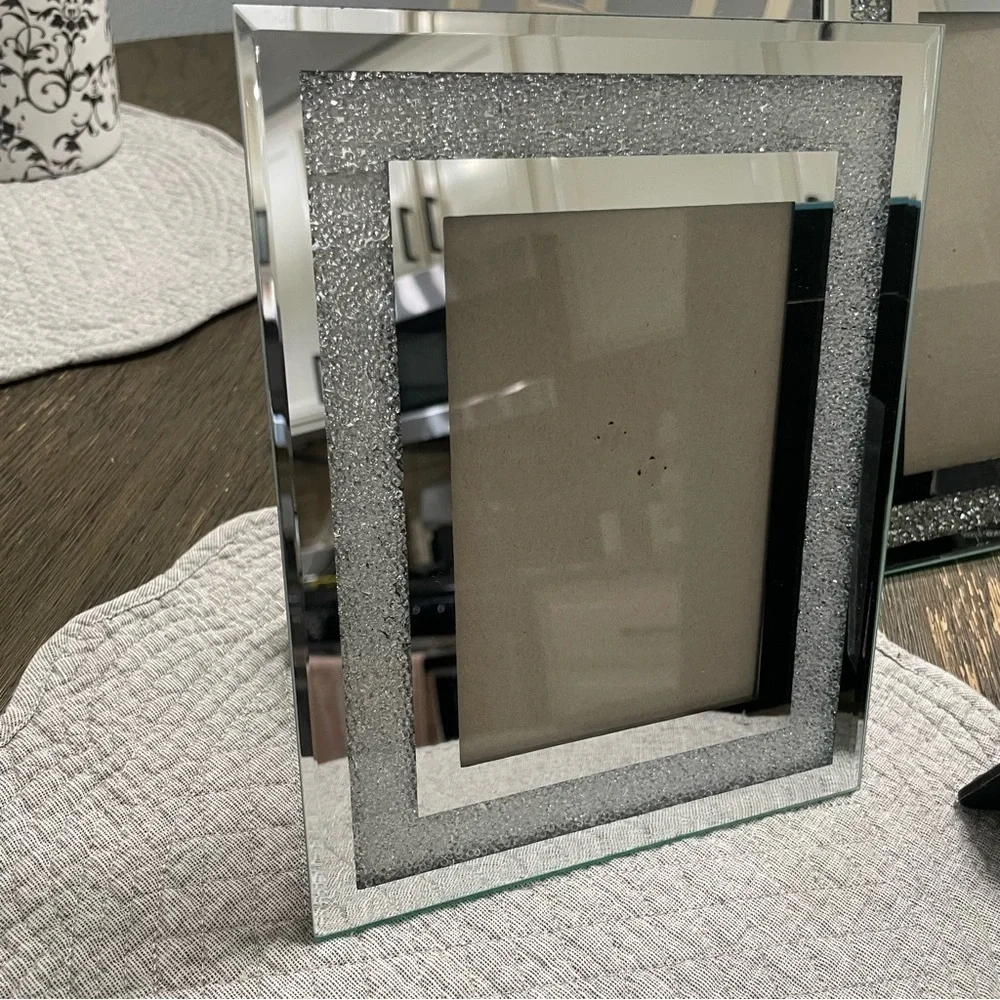 Set of 5 Nanette Lepore Mirrored Silver Rhinestone Picture Frames